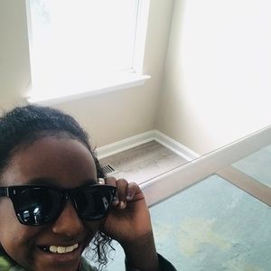 Meet your Posher, Cali